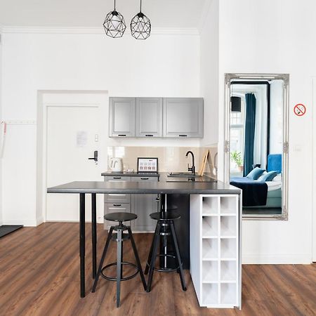 Centrum Starowki Szeroka Komfort By Rentoom Stary Toruń Esterno foto